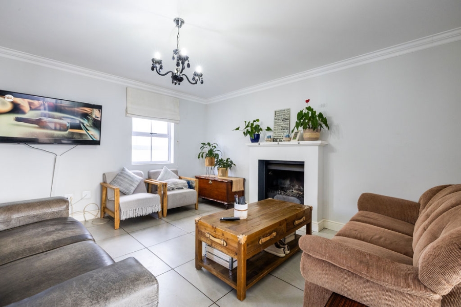 3 Bedroom Property for Sale in Dennegeur Western Cape
